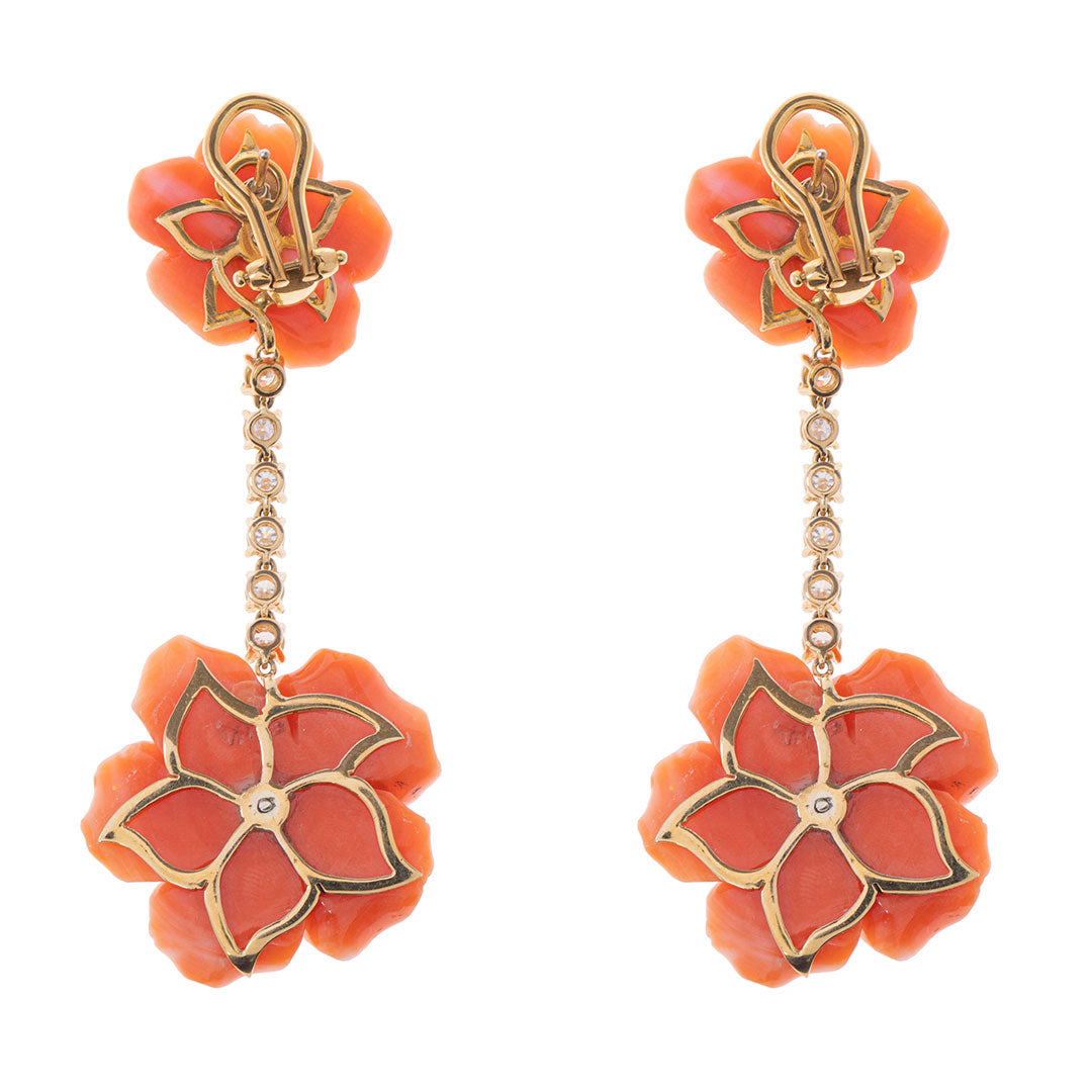 Orecchini con doppio geranio in corallo e oro