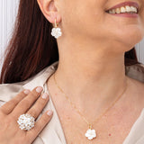 Anello Bouquet con gelsomino in madreperla e oro