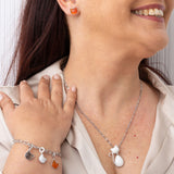 Charm Matisse bianco con gatto in argento e agata bianca